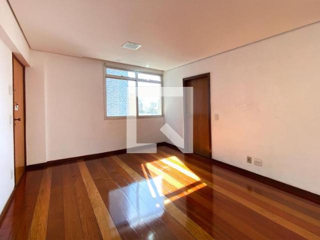 Apartamento aluguel em Regional Centro-Sul, Belo Horizonte