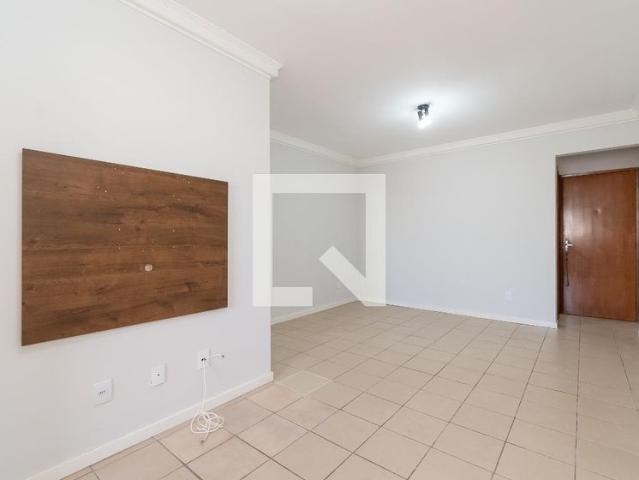 Apartamento aluguel em Serrinha, Goiânia