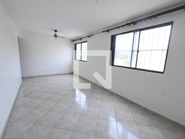 Apartamento venda em Região Geográfica Imediata de Goiânia, Goiânia