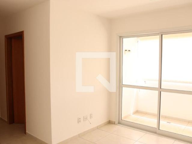Apartamento aluguel em Vila Monticelli, Goiânia
