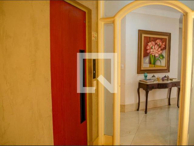 Apartamento venda em Região Geográfica Imediata de Goiânia, Goiânia