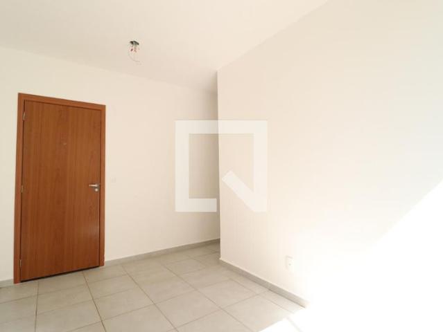 Apartamento aluguel em Região Geográfica Imediata de Uberlândia, Oliveira Fortes