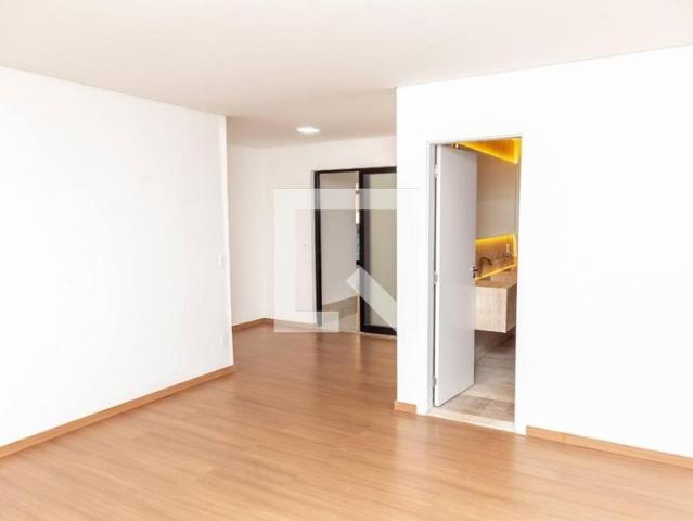 Apartamento aluguel em Regional Centro-Sul, Belo Horizonte