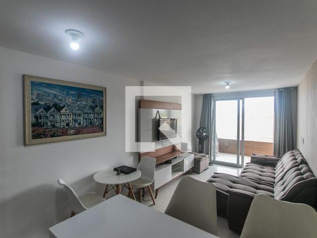 Apartamento aluguel em Região Geográfica Imediata de Salvador, Região Metropolitana de Salvador