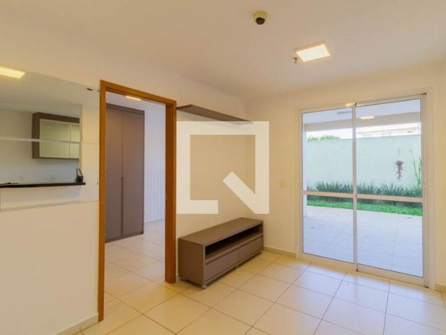 Apartamento aluguel em Região Geográfica Imediata do Distrito Federal, Região Integrada de Desenvolvimento do Distrito Federal e Entorno