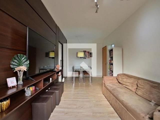 Apartamento venda em Região Geográfica Imediata do Distrito Federal, Região Integrada de Desenvolvimento do Distrito Federal e Entorno
