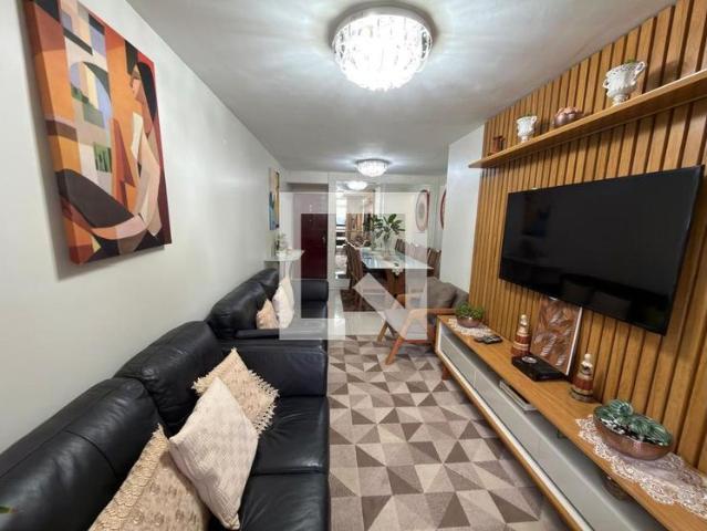 Apartamento venda em Região Geográfica Imediata do Distrito Federal, Região Integrada de Desenvolvimento do Distrito Federal e Entorno