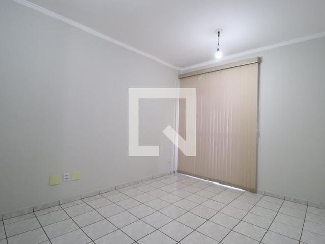 Apartamento aluguel em Região Geográfica Imediata de Uberlândia, Oliveira Fortes