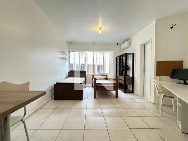 Apartamento aluguel em Região Geográfica Imediata de Florianópolis, Desterro