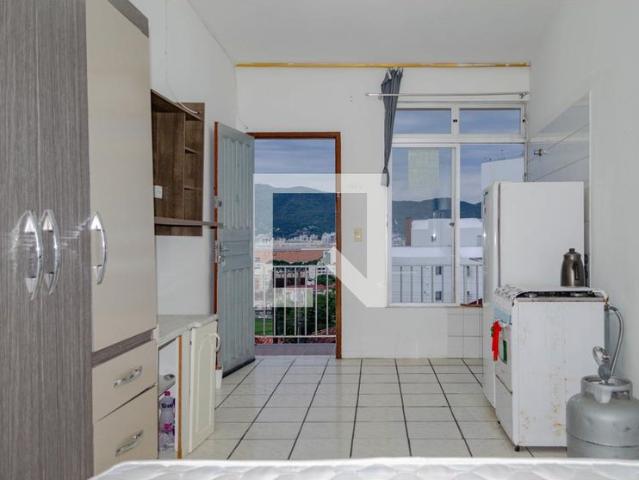 Apartamento aluguel em Região Geográfica Imediata de Florianópolis, Desterro