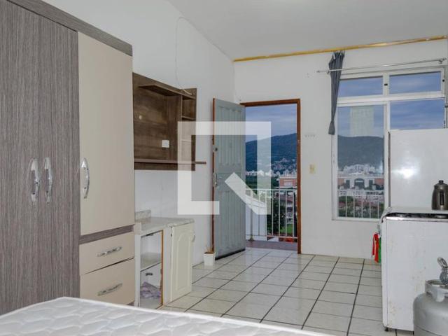 Apartamento aluguel em Região Geográfica Imediata de Florianópolis, Desterro