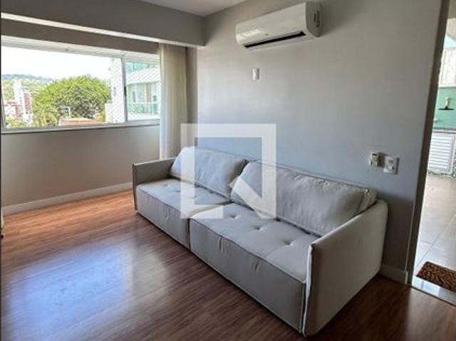 Apartamento aluguel em Trindade Norte, Florianópolis