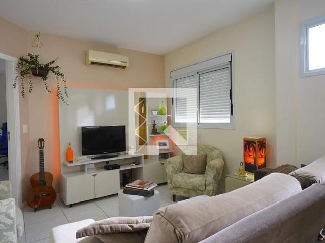 Apartamento aluguel em Região Geográfica Imediata de Florianópolis, Desterro