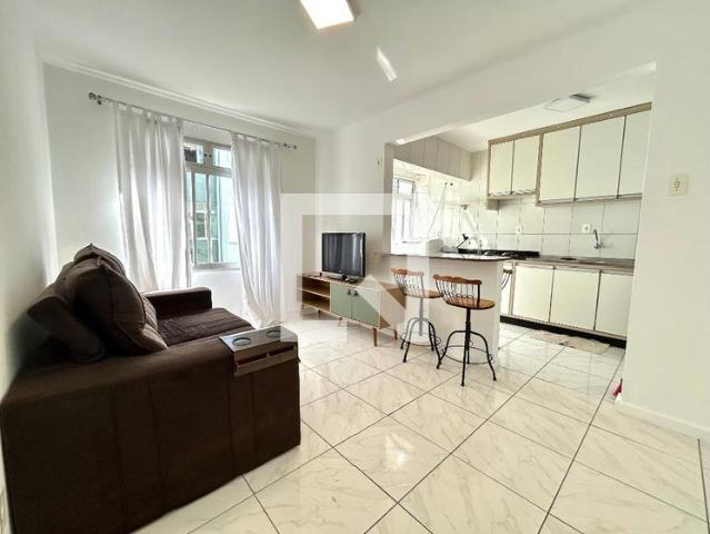 Apartamento aluguel em Região Geográfica Imediata de Florianópolis, Desterro