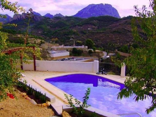 Casa en alquiler en Sella, Valencia