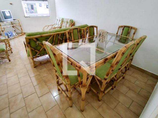 Apartamento aluguel em Região Imediata de Santos, Região Metropolitana da Baixada Santista