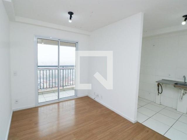 Apartamento aluguel em Vila Eldízia, Santo André