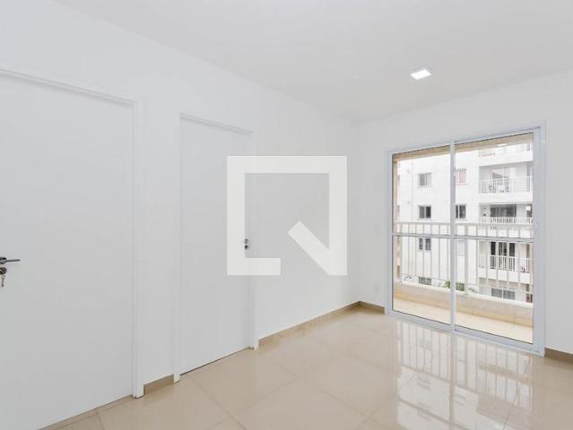 Apartamento aluguel em Distrito-sede de Guarulhos, Guarulhos