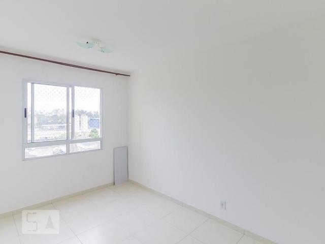 Apartamento aluguel em Distrito-sede de Guarulhos, Guarulhos