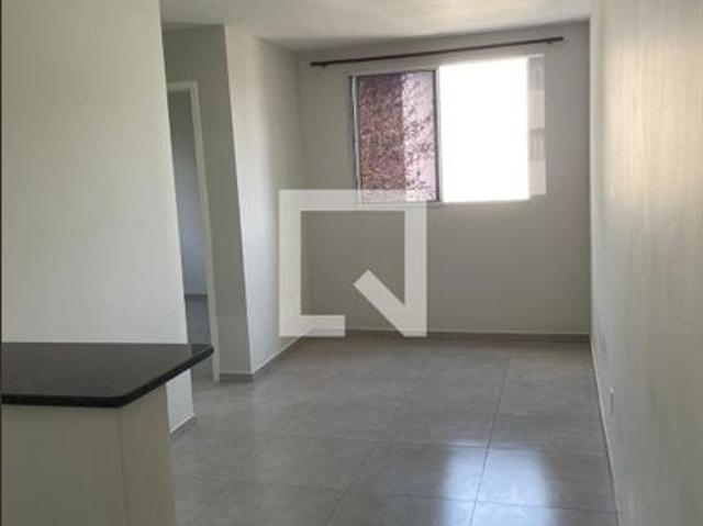 Apartamento aluguel em Região Imediata de São José dos Campos, Região Metropolitana do Vale do Paraíba e Litoral Norte
