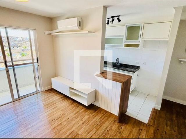 Apartamento aluguel em Região Imediata de São José dos Campos, Região Metropolitana do Vale do Paraíba e Litoral Norte
