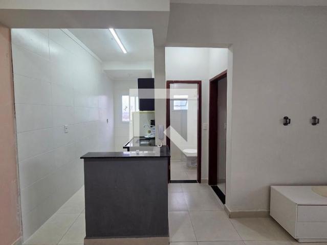 Apartamento aluguel em Região Imediata de Santos, Região Metropolitana da Baixada Santista