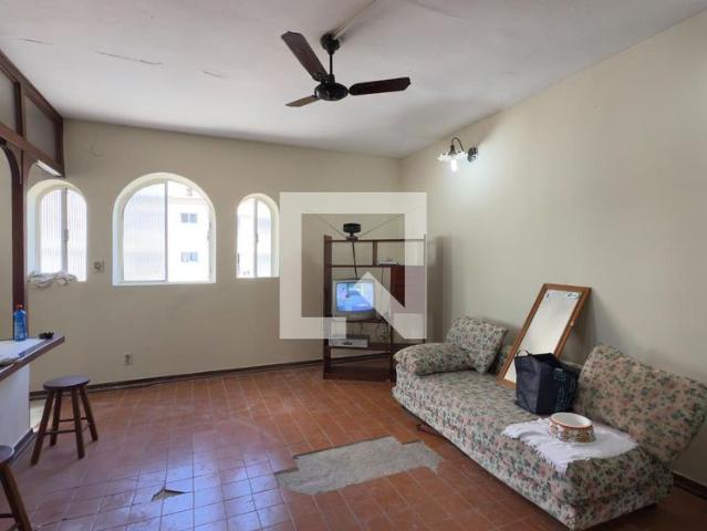 Apartamento aluguel em Região Imediata de Santos, Região Metropolitana da Baixada Santista