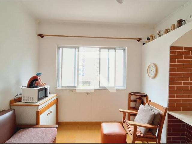 Apartamento aluguel em Região Imediata de Santos, Região Metropolitana da Baixada Santista