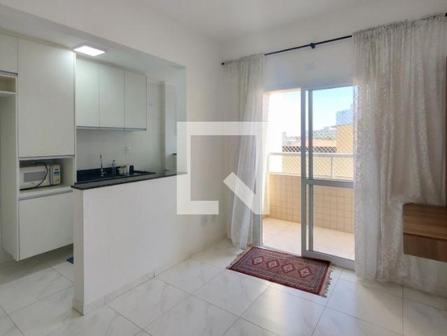 Apartamento aluguel em Região Imediata de Santos, Região Metropolitana da Baixada Santista