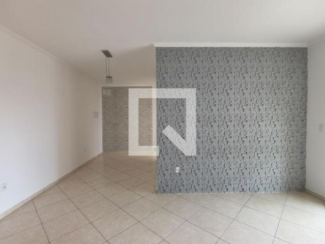 Apartamento aluguel em Região Imediata de Santos, Região Metropolitana da Baixada Santista