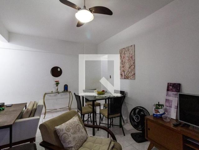 Apartamento aluguel em Região Imediata de Santos, Região Metropolitana da Baixada Santista