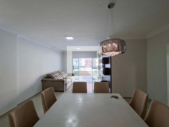 Apartamento aluguel em Região Imediata de Santos, Região Metropolitana da Baixada Santista