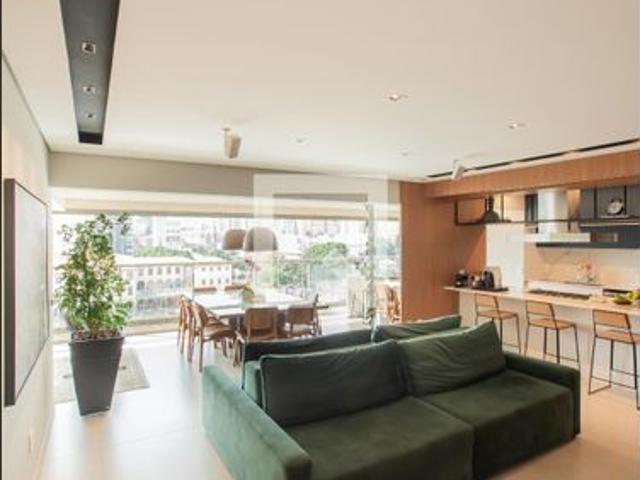 Apartamento aluguel em Região Imediata de São Paulo, Região Metropolitana de São Paulo