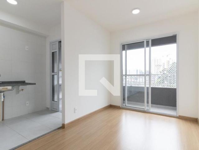 Apartamento aluguel em Parque Fongaro, São Paulo
