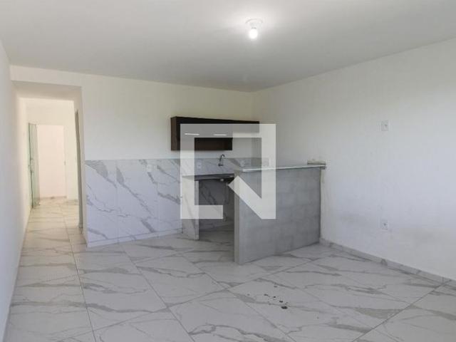 Apartamento aluguel em Região Geográfica Imediata de Cabo Frio, Cabo Frio
