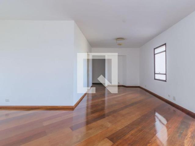 Apartamento aluguel em Região Imediata de São José dos Campos, Região Metropolitana do Vale do Paraíba e Litoral Norte