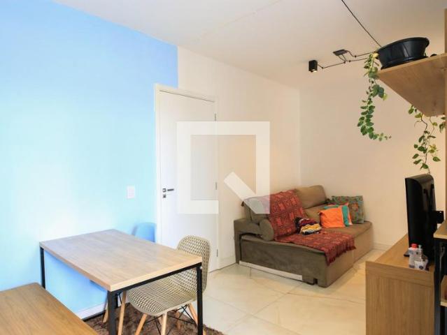 Apartamento aluguel em Região Imediata de São José dos Campos, Região Metropolitana do Vale do Paraíba e Litoral Norte