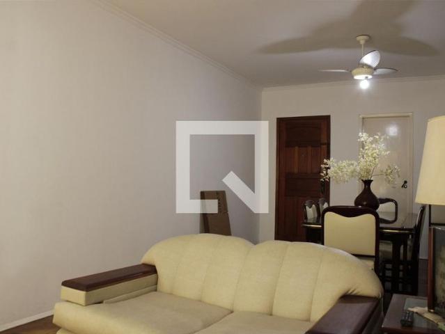 Apartamento aluguel em Região Imediata de Santos, Região Metropolitana da Baixada Santista