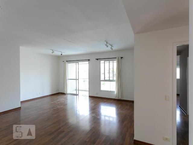 Apartamento aluguel em Região Imediata de São Paulo, Região Metropolitana de São Paulo
