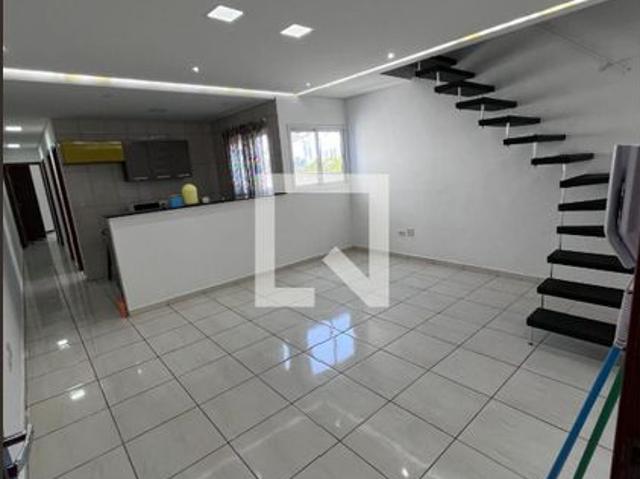 Apartamento aluguel em Vila Pires, Santo André