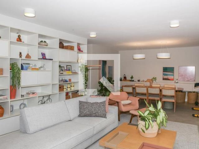 Apartamento aluguel em Região Imediata de São Paulo, Região Metropolitana de São Paulo