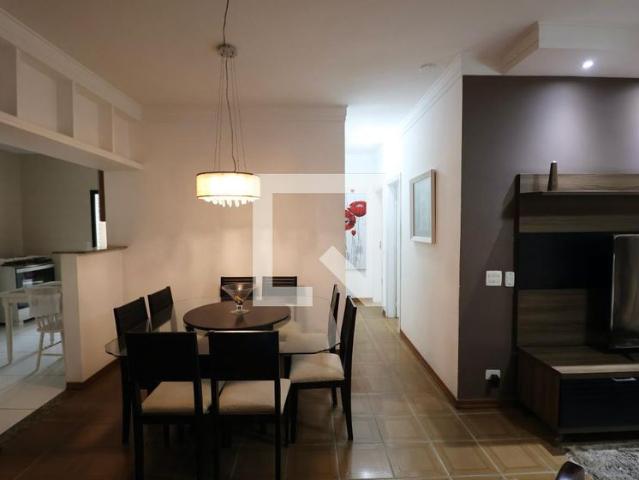 Apartamento aluguel em Região Imediata de Santos, Região Metropolitana da Baixada Santista