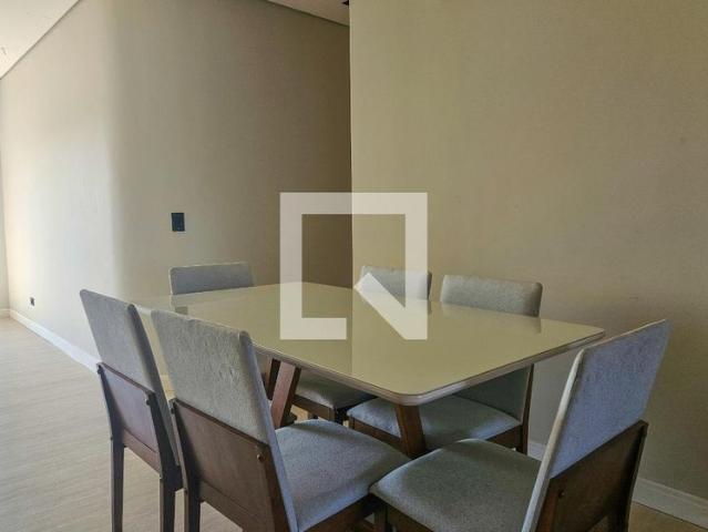 Apartamento aluguel em Região Imediata de Santos, Região Metropolitana da Baixada Santista
