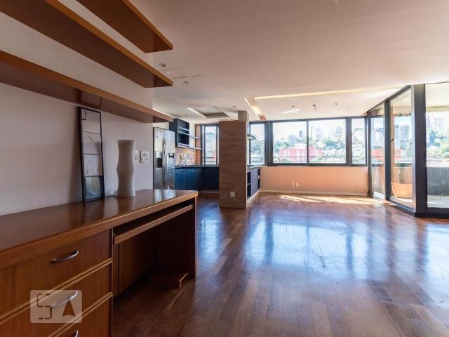 Apartamento aluguel em Região Imediata de São Paulo, Região Metropolitana de São Paulo