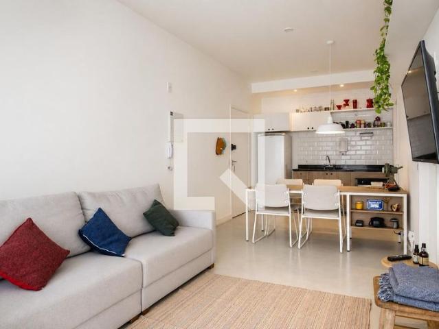 Apartamento aluguel em Região Imediata de São Paulo, Região Metropolitana de São Paulo