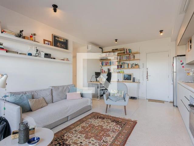 Apartamento aluguel em Região Imediata de São Paulo, Região Metropolitana de São Paulo