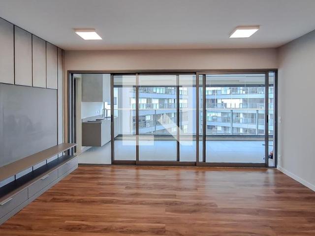 Apartamento aluguel em Região Imediata de São Paulo, Região Metropolitana de São Paulo