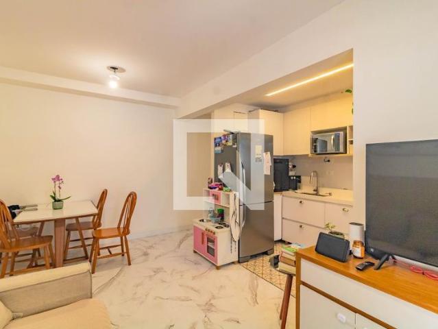 Apartamento aluguel em Região Imediata de São Paulo, Região Metropolitana de São Paulo
