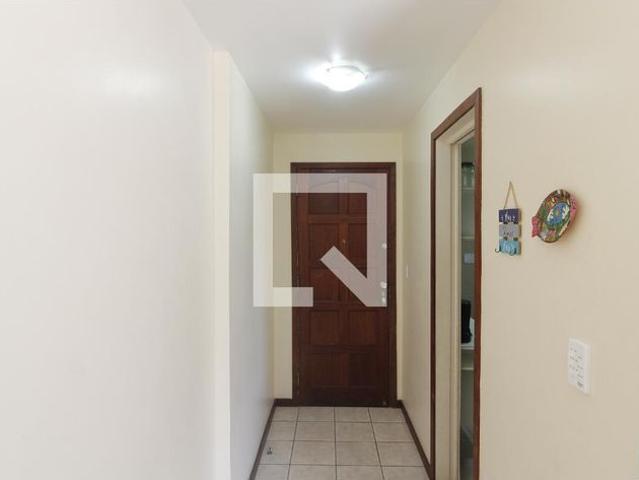 Apartamento aluguel em Região Geográfica Imediata de Cabo Frio, Cabo Frio