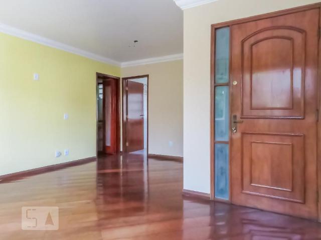 Apartamento aluguel em Região Imediata de São Paulo, Região Metropolitana de São Paulo
